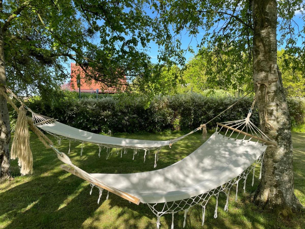 Hemmet Simrishamns Vandrarhem Och B&B Экстерьер фото